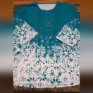 Teal Snowflake Women's Top Xl